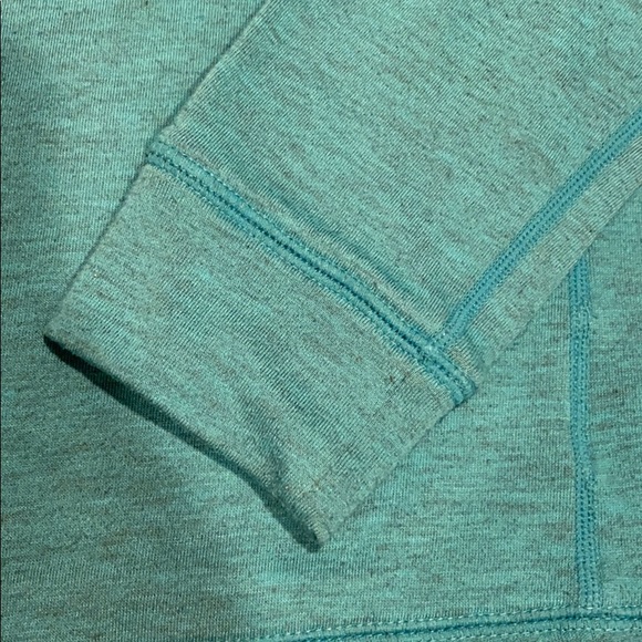 Women’s Nike sweatshirt size medium - Picture 2 of 4